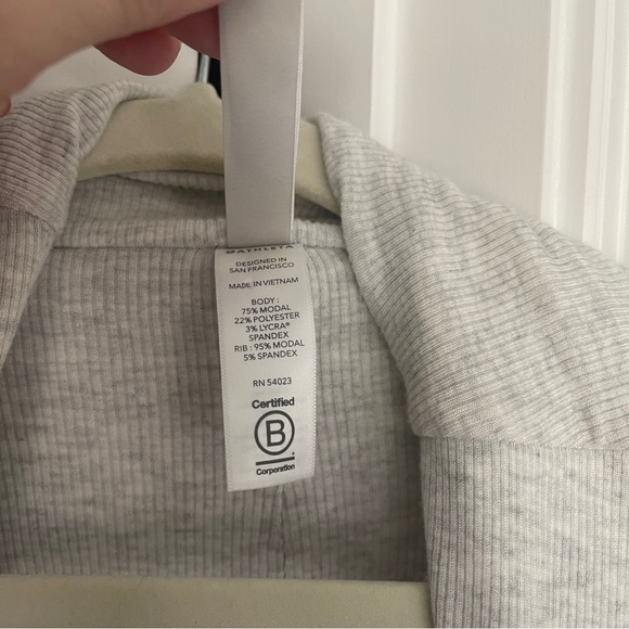 Athleta Compact Coaster Long Wrap Sweater Cardigan Grey Heather - Picture 5 of 6